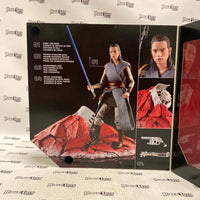 Hasbro Star Wars The Black Series Rey (Jedi Training) (Crait) (Toys “R” Us Exclusive) - Rogue Toys