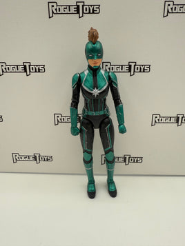 Hasbro Marvel Legends Captain Marvel Starforce