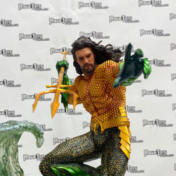 Iron Studios Aquaman Art Scale 1/10 Resin Statue - Rogue Toys