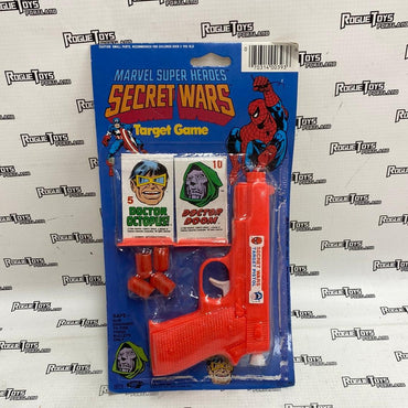 Vintage Marvel Super Heroes Secret Wars Target Game (partially opened blister) - Rogue Toys