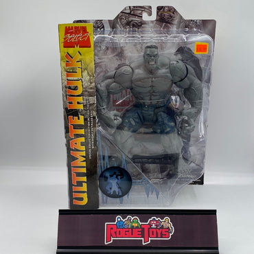 Diamond Select Marvel Select Ultimate Hulk Special Collector Edition Action Figure