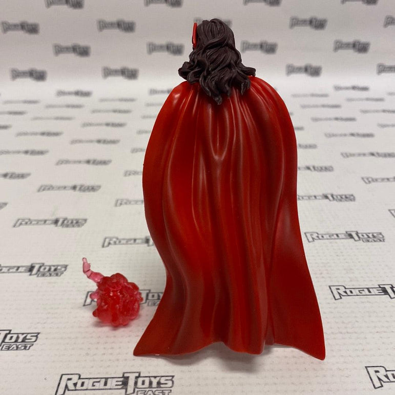 Marvel Universe Scarlet Witch - Rogue Toys
