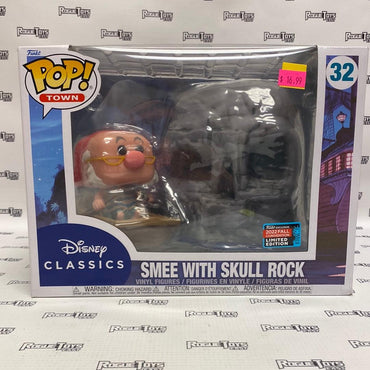 Funko POP! Town Disney Classics Smee with Skull Rock (Funko Exclusive 2022 Fall Convention Limited Edition) - Rogue Toys