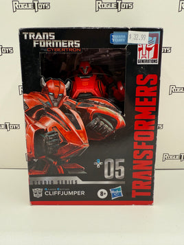 Hasbro Transformers Studio Series War for Cybertron Deluxe Class Gamer Edition Cliffjumper