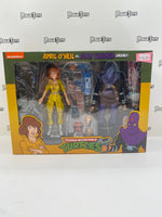 NECA Reel Toys Nickelodeon Teenage Mutant Ninja Turtles April O’Neil vs. Foot Soldier (Bashed)