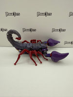 Hasbro Transformers War for Cybertron Kingdom Deluxe Class Predacon Scorponok