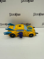 Hasbro Transformers Prime Beast Hunters Deluxe Class Nova Blast Bumblebee