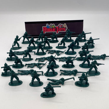 Green Army Men Plastic (37) Pieces - Rogue Toys