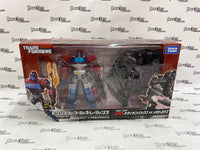 TAKARA TOMY Transformers Generations Orion Pax VS Megatronus