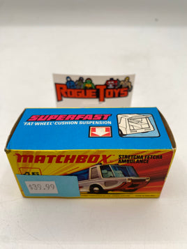 Matchbox Stretcha Fetcha Ambulance