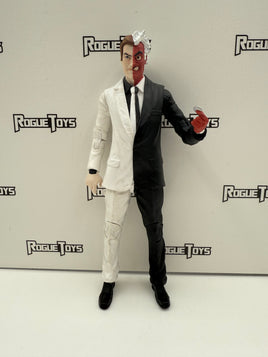 McFarlane Toys Digital DC Multiverse Silver Age Two-Face (Platinum Edition)