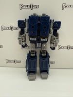 Hasbro Transformers Legacy Voyager Soundwave