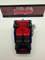 Hasbro Transformers Legacy Generations Deluxe Class Autobot Skids