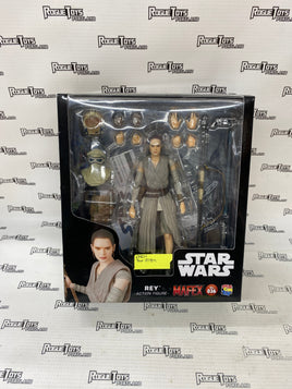 MAFEX Star Wars Rey Action Figure (Open Box)