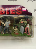 Accoutrements Glow-in-the-Dark Flesh Eating Zombies Playset