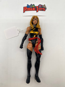 Hasbro Marvel Legends Ms. Marvel