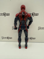 Hasbro Marvel Legends GamerVerse Peter Parker Velocity Suit