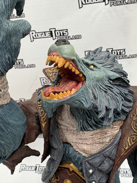 DC Unlimited Blizzard World of Warcraft Garm Whitefang Figure