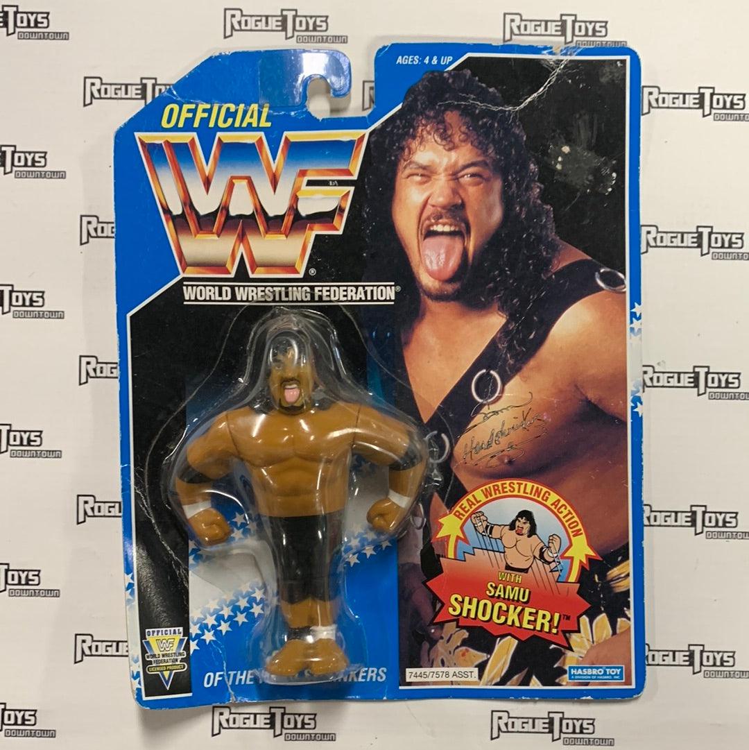 Hasbro WWF Series 10 Samu of the Headshrinkers with Samu Shocker
