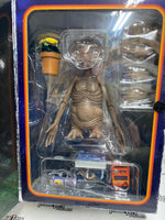 NECA Deluxe Ultimate E.T. - Rogue Toys