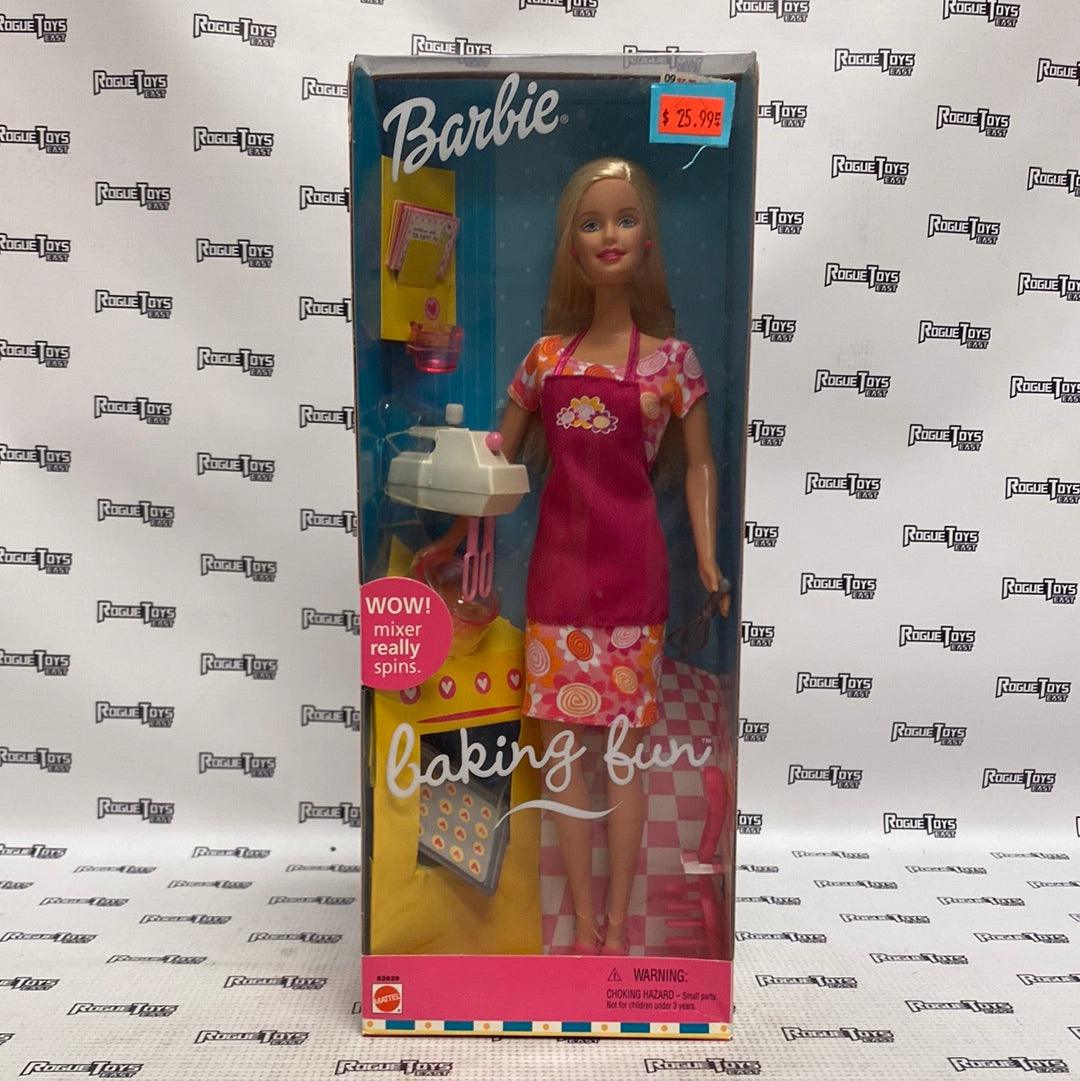 Mattel 2001 Barbie Baking Fun Doll - Rogue Toys