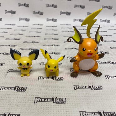 Pokémon Battle Pack Pikachu Evolution: Pichu, Pikachu, & Raichu 3-Pack - Rogue Toys