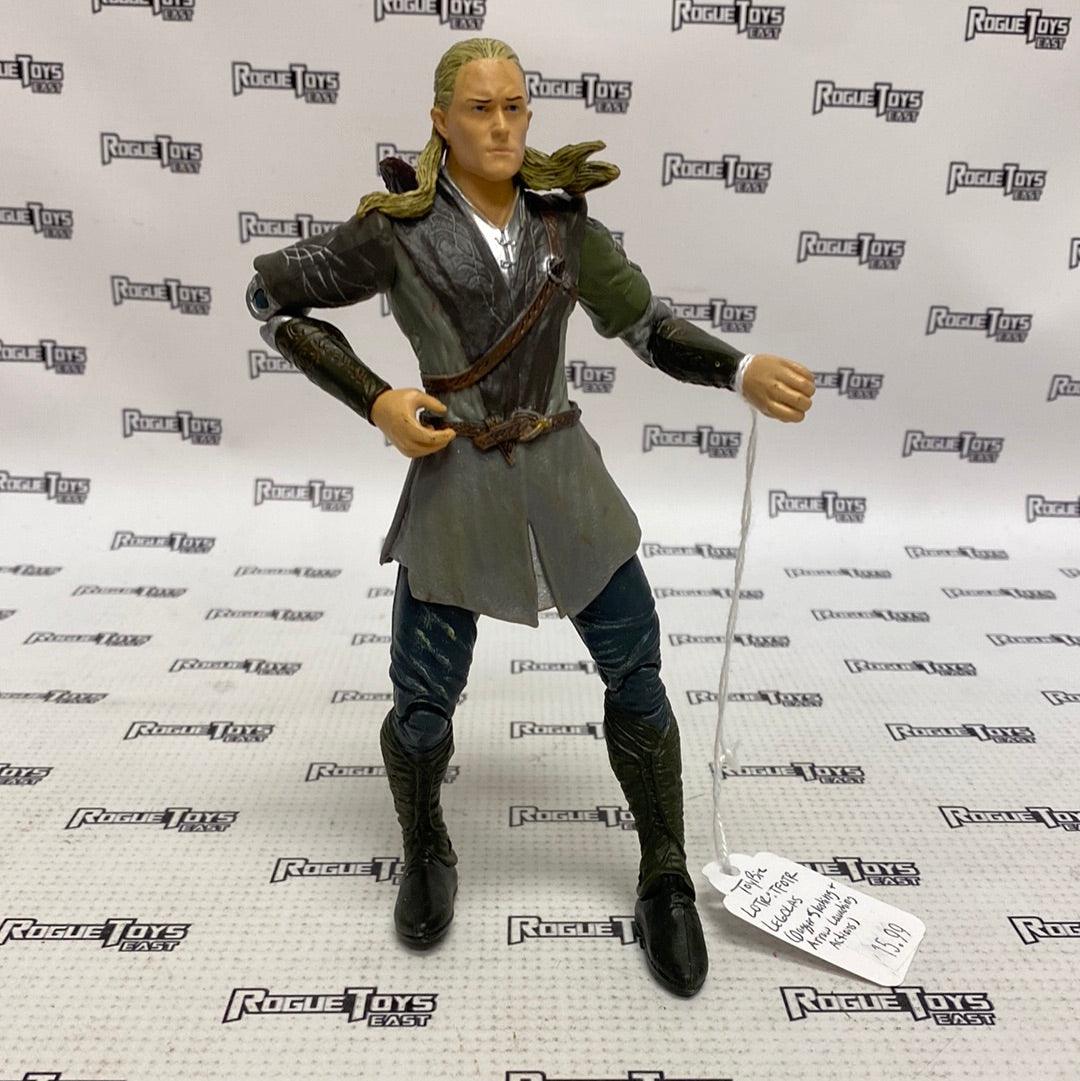 ToyBiz The Lord of the Rings: The Fellowship of the Ring Legolas (Dagger Slashing + Arrow Launching Actions) - Rogue Toys