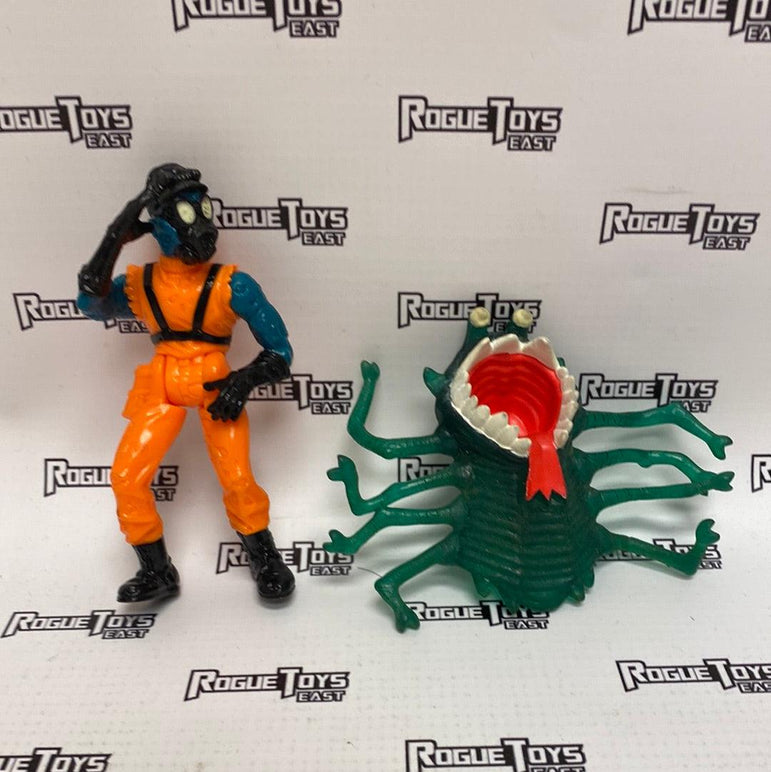 Kenner 1990, Swamp Thing, Weed Killer - Rogue Toys