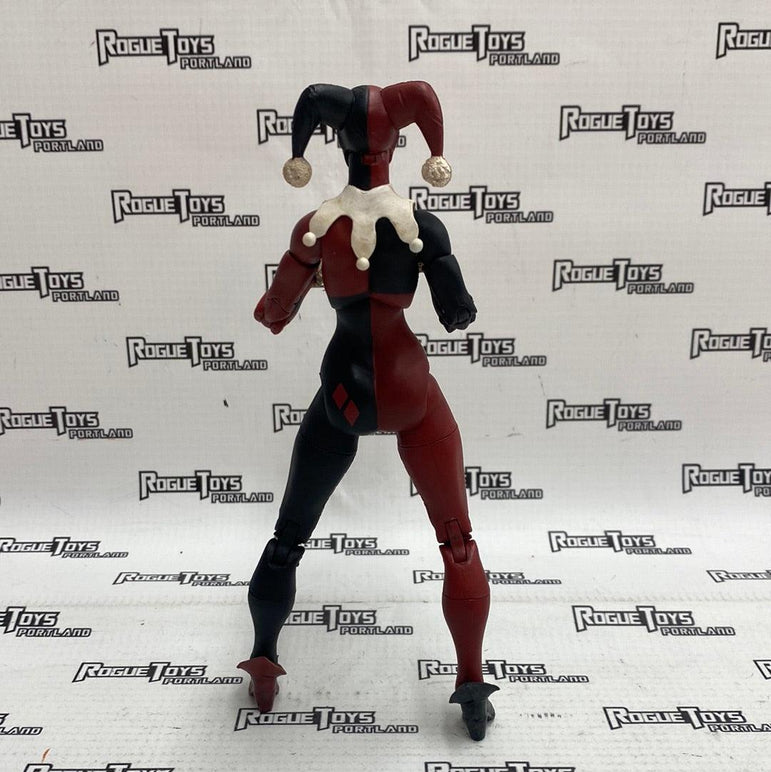 McFarlane DC Collectibles DCeased Harley Quinn - Rogue Toys