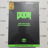McFarlane Doom- Doom Slayer (Classic / GITD)