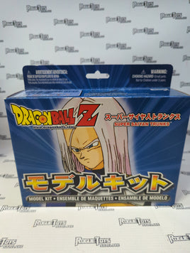 (Irwin 2000 Dragon Ball  Z  Model Kit  Super Saiyan Trunks