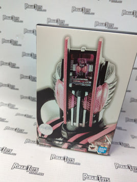 Bandai S.H.Figuarts Kamen Rider Shinkocchou Seihou Decade Complete Form