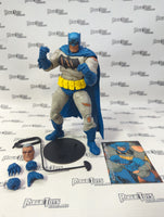 McFarlane Toys DC Multiverse    Batman:The Dark Knight Returns Battle Damage Blue Batman