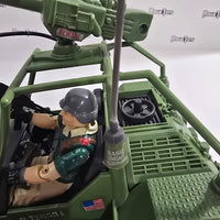 Hasbro GI JOE- AWE Striker with Crankcase