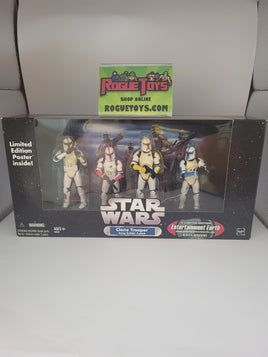 Hasbro Star Wars- Clone Trooper troop builder 4 pack (color armor)