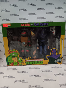 Neca Teenage Mutant Ninja Turtles Cartoon Raphael vs Foot Soldier