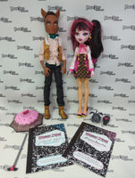 Mattel Monster High Forbitten Love Clawd Wolf & Draculara Set of 2