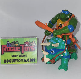 Playmates TMNT- Cave Leo & Dingy Dinosaur