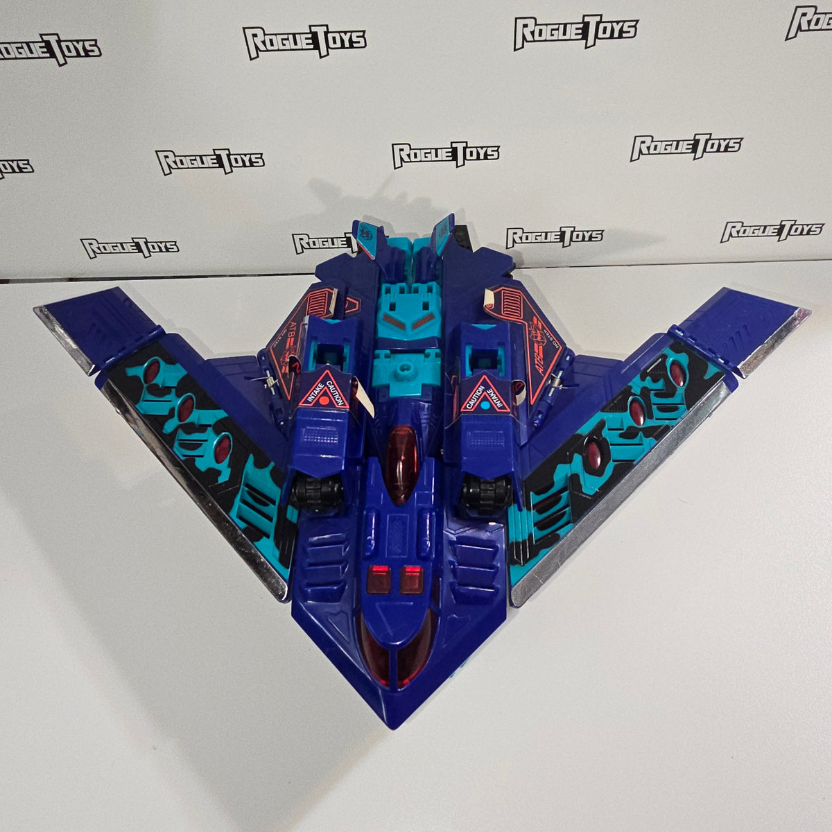 Back in 1994 we got an awesome mould in Transformers known by a few different names = G2 Stealth Assault (UK & parts of Europe) G2 Dreadwing & Smokescreen (USA / Japan Back in 1994 we got an awesome mould in Transformers known by a few different names = G2 Stealth Assault (UK & parts of Europe) G2 Dreadwing & Smokescreen (USA / Japan