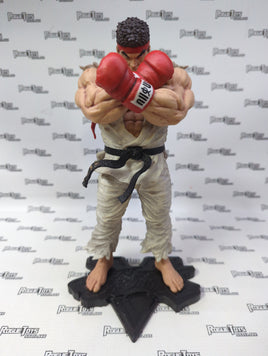 Capcom Street Fighter V Collector's Edition Ryu PVC Statue