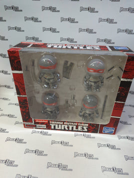 the Loyal Subjects Teenage Mutant Ninja Turtles 2015 SDCCC Battle  damage Exclusive