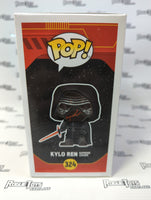 Funko POP! Star Wars Kylo Ren Supreme Leader (Smuggler's Bounty Exclusive) 324