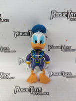 Diamond Select Toys Kingdom Hearts Donald Duck, Chip & Dale