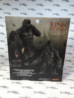 Mezco Toyz King Kong of Skull Island