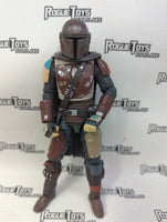 Hasbro Star Wars The Black Series The Mandalorian w/The Child