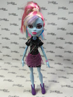 Mattel Monster High Home Ick Abbey Bominable & Heath Burns Set of 2