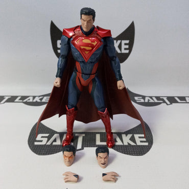 S.H. Figuarts DC Comics Injustice Superman - Rogue Toys