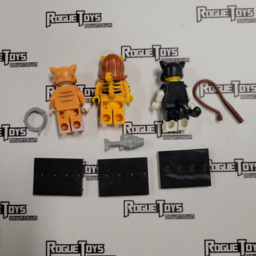 LEGO Minifig Bundle 1A - "3 Meow-skateers" - Rogue Toys