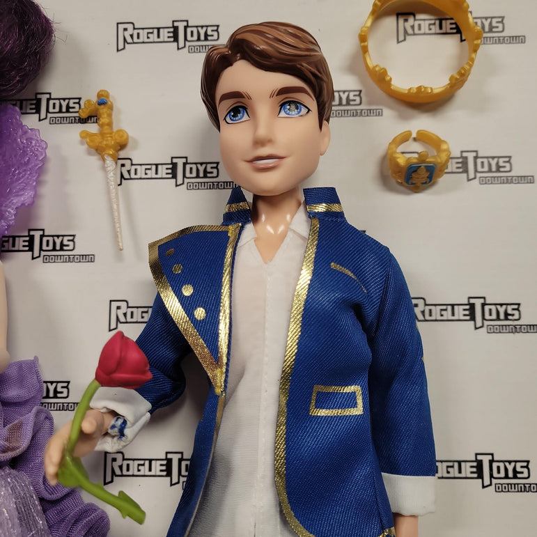 ACD Distribution Newsline: New from Hasbro! Disney Descendants!