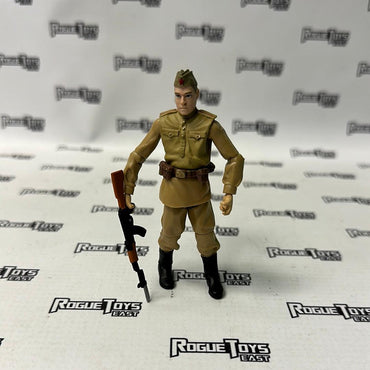 Hasbro Indiana Jones Kingdom of the Crystal Skull- Russian Soldier - Rogue Toys